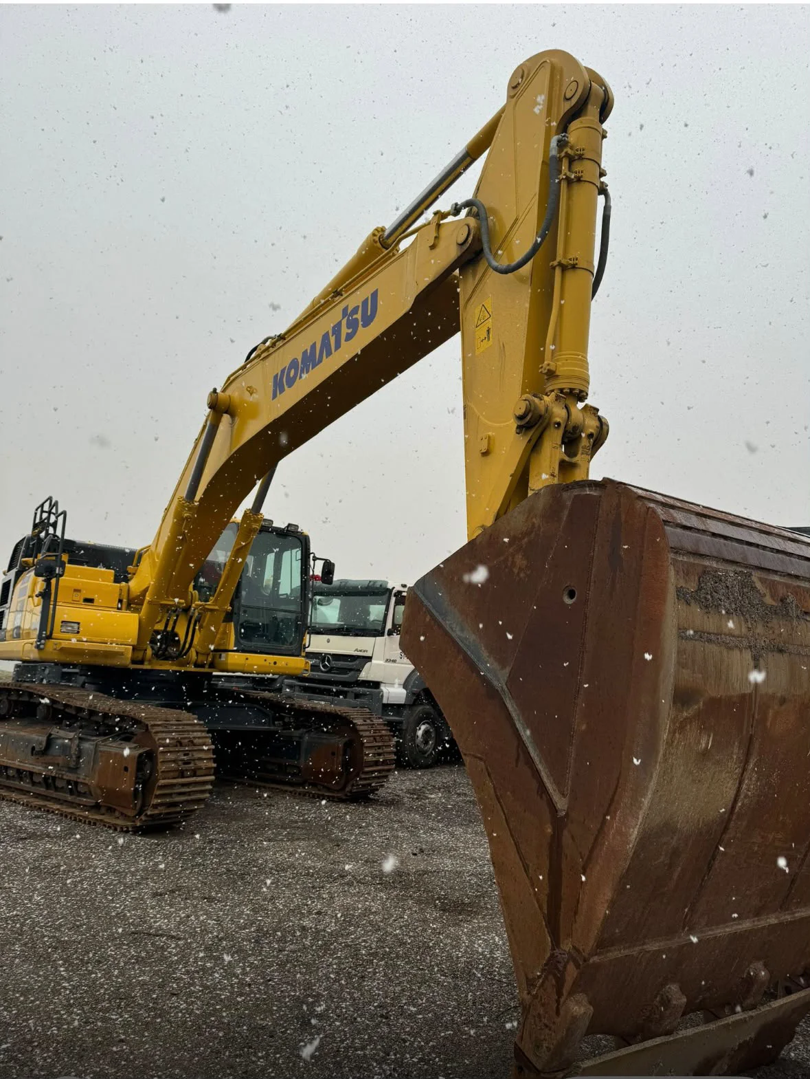 Komatsu Ekskavatör