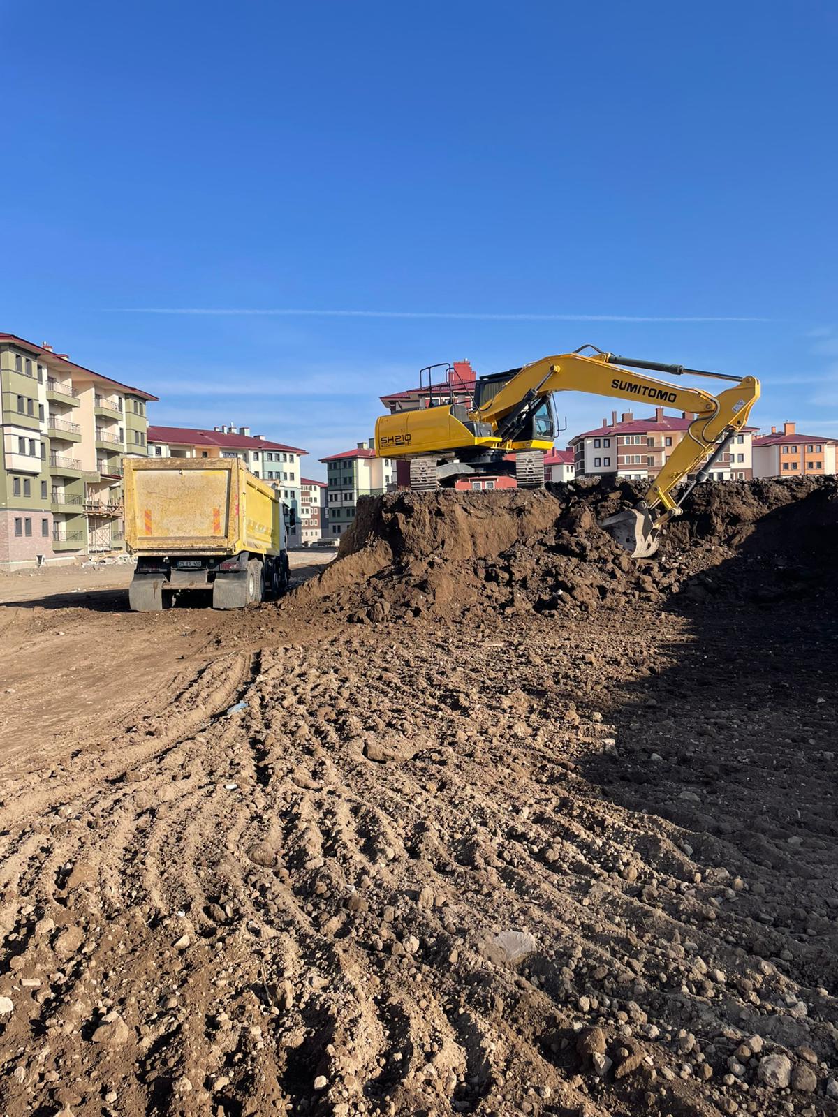 Konut Projesi Temel Kazısı